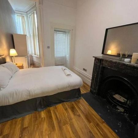 Benqi Apartment Лондон Екстериор снимка