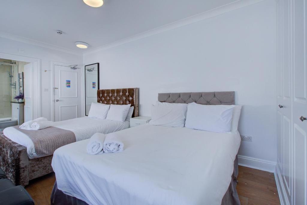 Benqi Apartment Лондон Екстериор снимка