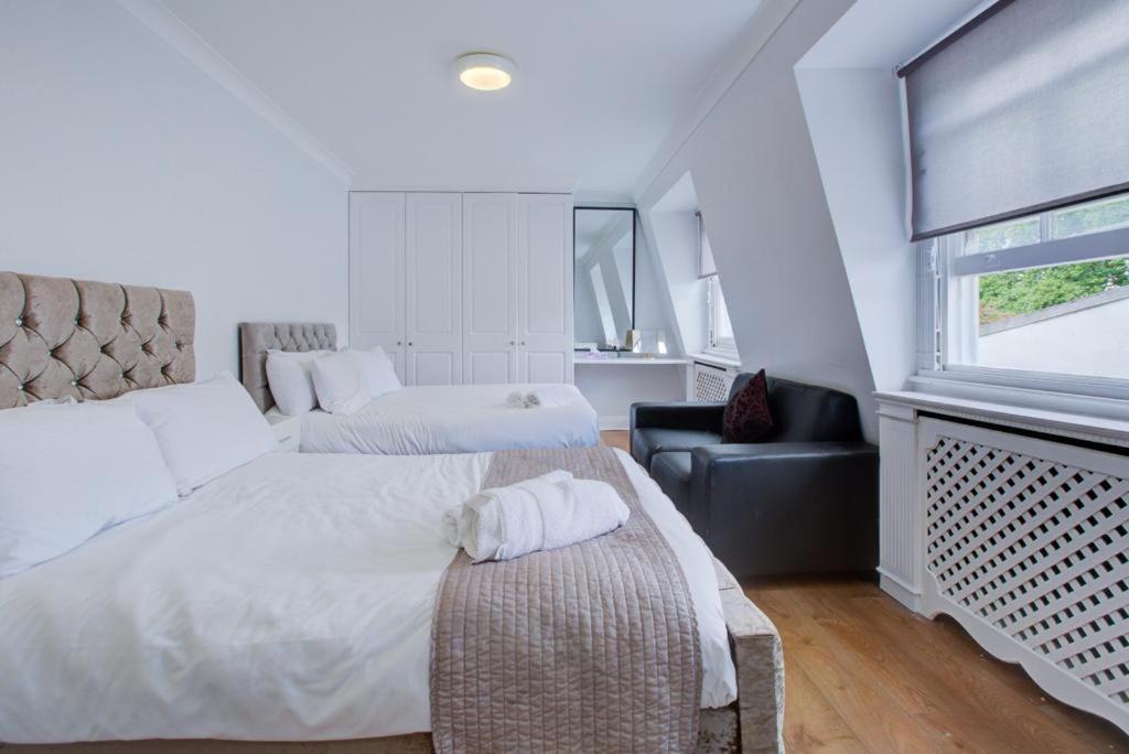 Benqi Apartment Лондон Екстериор снимка