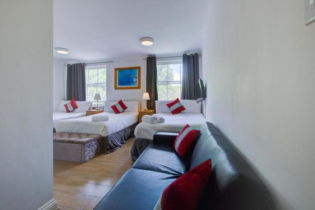 Benqi Apartment Лондон Екстериор снимка