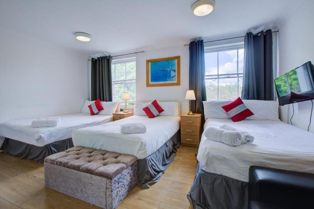 Benqi Apartment Лондон Екстериор снимка
