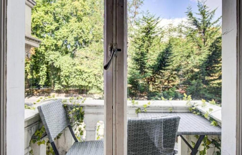 Benqi Apartment Лондон Екстериор снимка