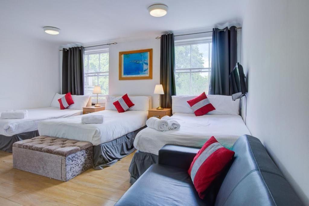 Benqi Apartment Лондон Екстериор снимка